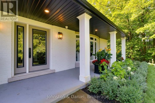 2340 Britannia Road, Burlington, ON - Outdoor With Deck Patio Veranda With Exterior