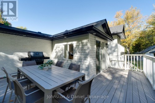 2340 Britannia Road, Burlington, ON - Outdoor With Deck Patio Veranda With Exterior