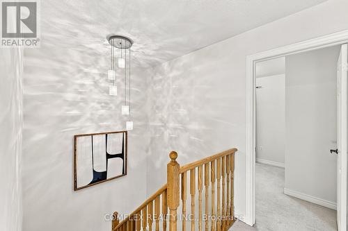 5 Rich Crescent, Whitby, ON - Indoor Photo Showing Other Room