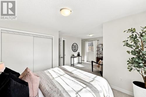 5 Rich Crescent, Whitby, ON - Indoor Photo Showing Bedroom
