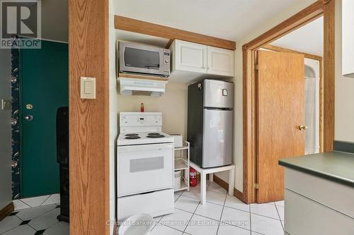 Lower level kitchen - 7530 Macpherson Lane, Puslinch, ON 