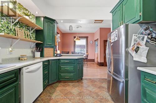 109 Goderich Street, Central Huron (Hullett), ON - Indoor Photo Showing Kitchen