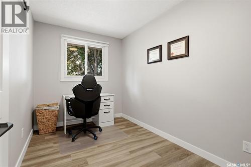 5871 Mckinley Avenue, Regina, SK - Indoor