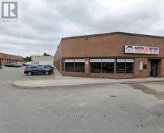 18-19 - 4801 KEELE STREET  Toronto, ON M3J 3A4