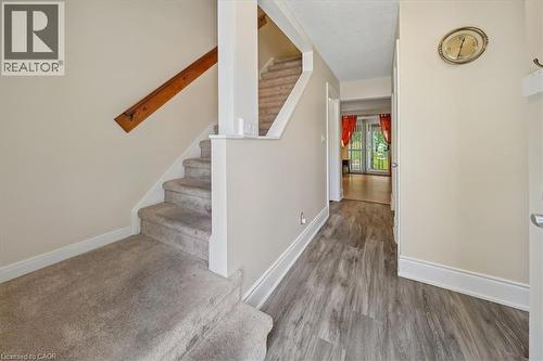 2320 Middlesmoor Crescent, Burlington, ON - Indoor Photo Showing Other Room