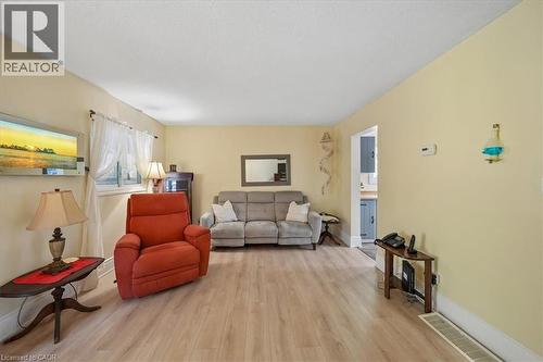 2320 Middlesmoor Crescent, Burlington, ON - Indoor