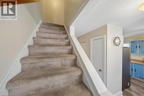 2320 Middlesmoor Crescent, Burlington, ON - Indoor Photo Showing Other Room