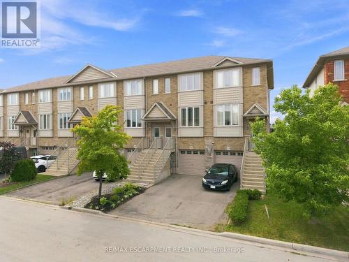31 EDENROCK DRIVE  Hamilton, ON L8E 0G6