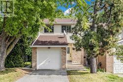 150 TAMARACK DRIVE  Markham, ON L3T 4X4