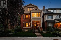 17 OAKLAND AVENUE  Ottawa, ON K1S 2T1