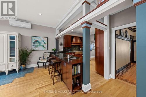 17 Oakland Avenue, Ottawa, ON - Indoor