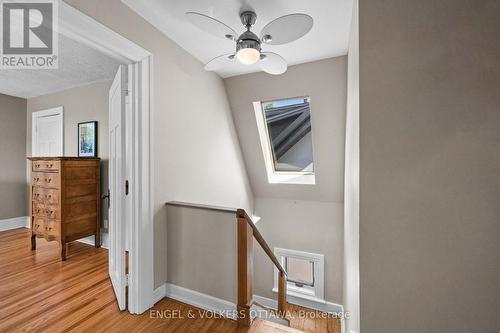 17 Oakland Avenue, Ottawa, ON - Indoor Photo Showing Other Room