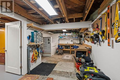 17 Oakland Avenue, Ottawa, ON - Indoor Photo Showing Basement