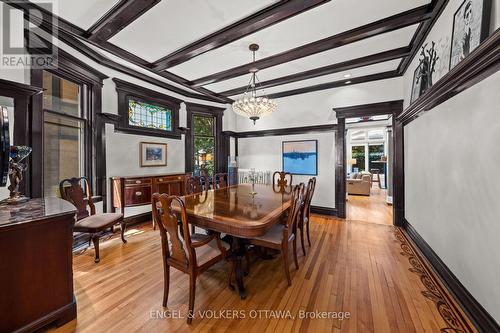 17 Oakland Avenue, Ottawa, ON - Indoor Photo Showing Dining Room