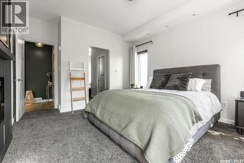 410 Willowgrove Crescent, Saskatoon, SK - Indoor Photo Showing Bedroom