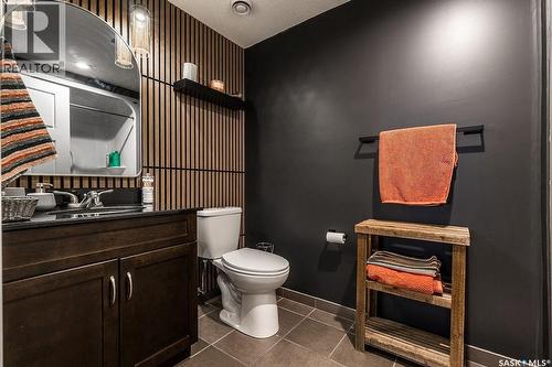 410 Willowgrove Crescent, Saskatoon, SK - Indoor Photo Showing Bathroom