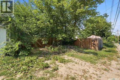 532 J Avenue N, Saskatoon, SK - Outdoor