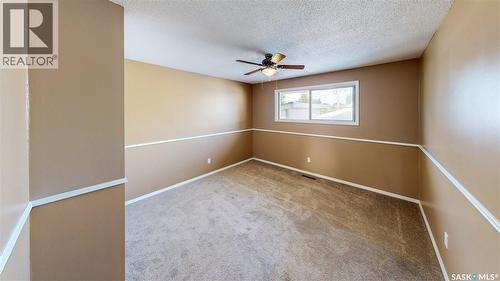 60 Gale Street, Regina, SK - Indoor Photo Showing Other Room