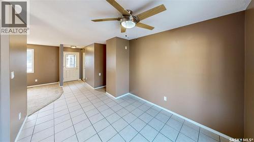60 Gale Street, Regina, SK - Indoor Photo Showing Other Room