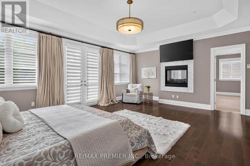 31 Sarracini Crescent, Vaughan, ON - Indoor Photo Showing Bedroom