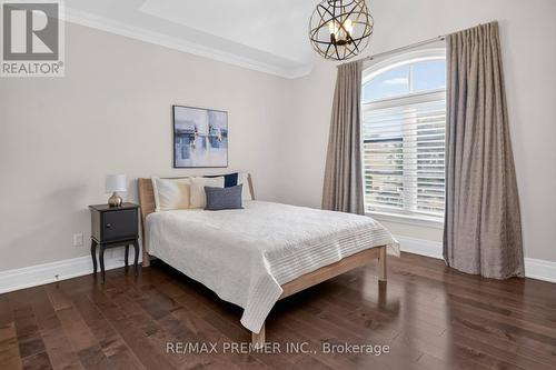31 Sarracini Crescent, Vaughan, ON - Indoor Photo Showing Bedroom
