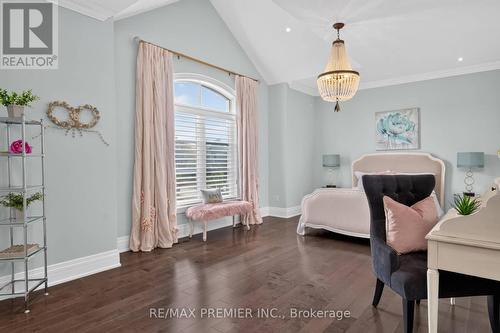 31 Sarracini Crescent, Vaughan, ON - Indoor Photo Showing Other Room