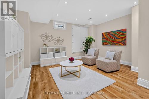 31 Sarracini Crescent, Vaughan, ON - Indoor Photo Showing Other Room