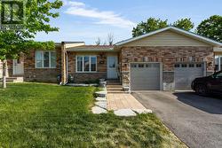 816 JANE BOULEVARD  Midland, ON L4R 5M4