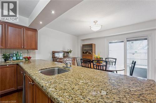 1418 Ghent Avenue, Burlington, ON - Indoor Photo Showing Kitchen