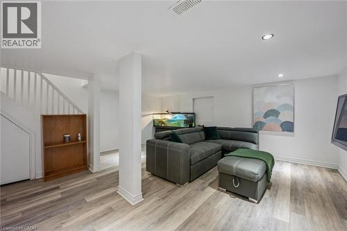 1418 Ghent Avenue, Burlington, ON - Indoor