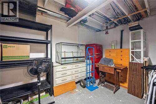 1418 Ghent Avenue, Burlington, ON - Indoor