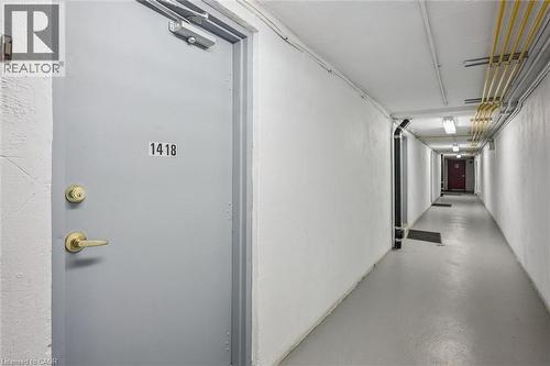 1418 Ghent Avenue, Burlington, ON - Indoor Photo Showing Other Room