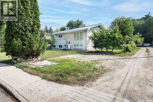 2113 Louise Avenue, Saskatoon, SK - Outdoor