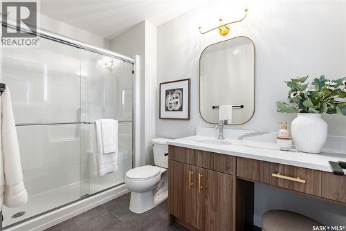 118 Amisk Way, Saskatoon, SK - Indoor Photo Showing Bathroom