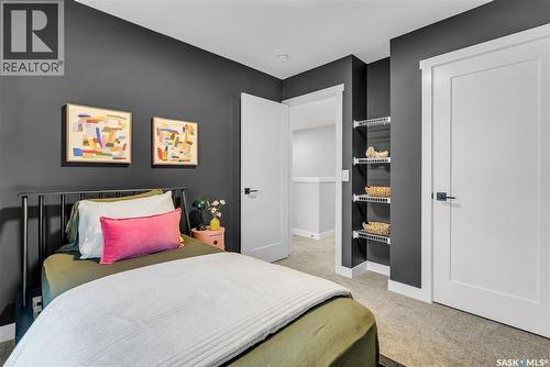118 Amisk Way, Saskatoon, SK - Indoor Photo Showing Bedroom