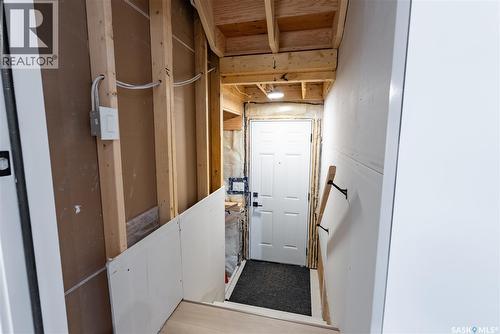 118 Amisk Way, Saskatoon, SK - Indoor Photo Showing Other Room