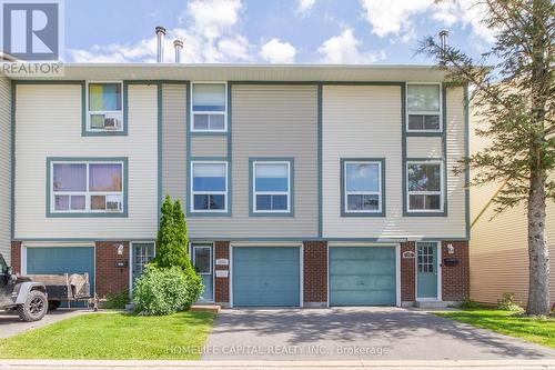 1949 GREENWAY PARK LANE  Ottawa, ON K1B 5A9
