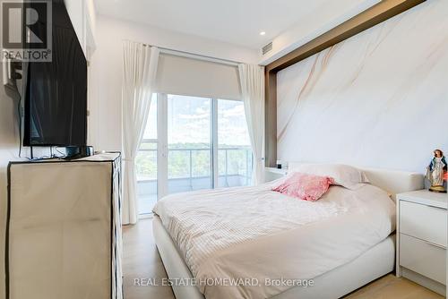 808 - 397 Royal Orchard Boulevard E, Markham, ON - Indoor Photo Showing Bedroom