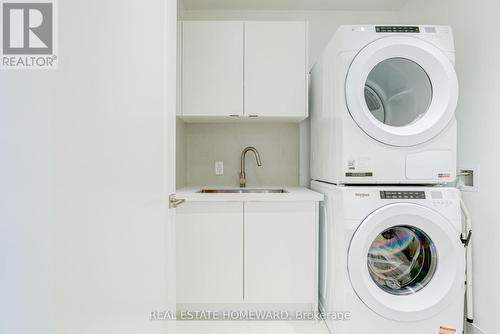 808 - 397 Royal Orchard Boulevard E, Markham, ON - Indoor Photo Showing Laundry Room