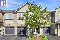 215 DUNDAS Street E Unit# 47  Waterdown, ON L8B 0X1