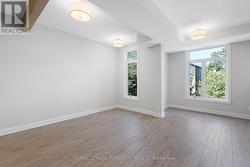 Unit 5 - Bedroom - 