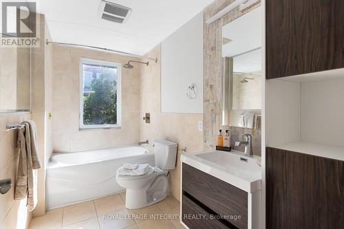 Unit 2 - 4 Piece Bathroom - 240 Blackburn Avenue, Ottawa, ON - Indoor Photo Showing Bathroom