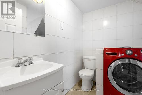 Unit 1 -4 Piece Bathroom / Laundry - 240 Blackburn Avenue, Ottawa, ON - Indoor Photo Showing Laundry Room
