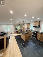 MAIN - 73 BARRE DRIVE  Barrie, ON L4N 7P1
