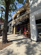 453 BRANT Street  Burlington, ON L7R 2G3