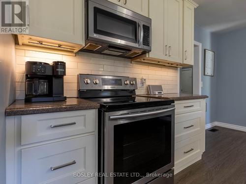 1180 Sunset Drive, Pelham (Fenwick), ON - Indoor Photo Showing Kitchen