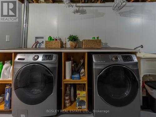 1180 Sunset Drive, Pelham (Fenwick), ON - Indoor Photo Showing Laundry Room