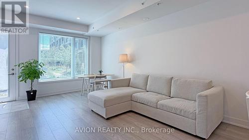 8 - 3473 Widdicombe Way, Mississauga, ON - Indoor Photo Showing Living Room