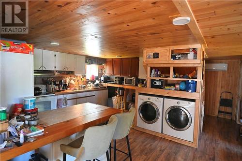 65 Mcdermid, Providence Bay, ON - Indoor Photo Showing Laundry Room