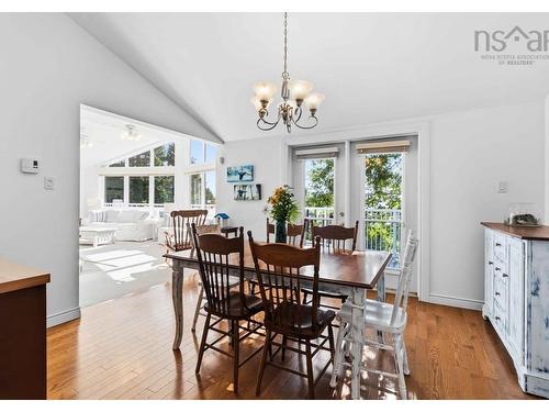 20 Lennox Road, Black Point, NS - Indoor Photo Showing Dining Room